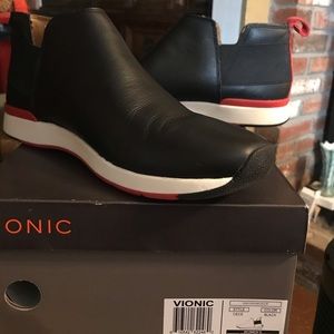 BNIB Vionic Black CeCe Fashion Sneaker Size 10